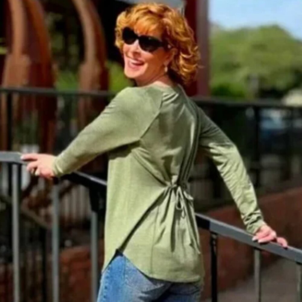NWT Cabi Recline Tee Heather Olive Green Tie Back Long Sleeve 4192 Size XS